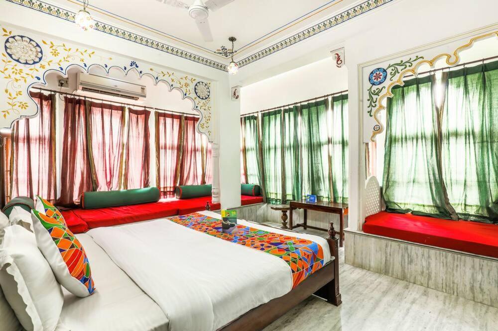 Hotel Pichola Haveli أُودايبور المظهر الخارجي الصورة